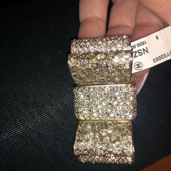 Chanel bow brooch pin - Picture 4 of 11